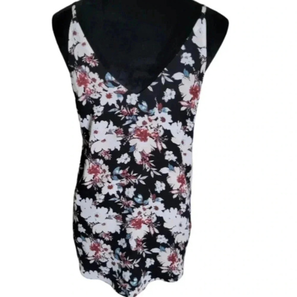 Kismet Floral‎ Spaghetti Strap Tank Size S - Picture 4 of 7